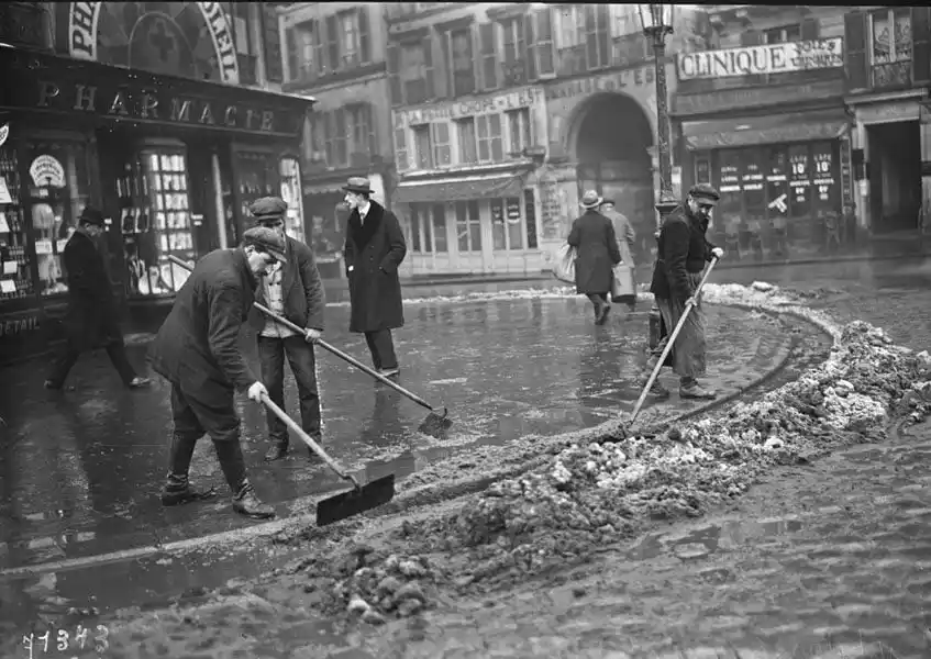 La Neige em Paris